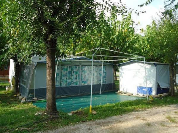 Camping Esponella Екстериор снимка